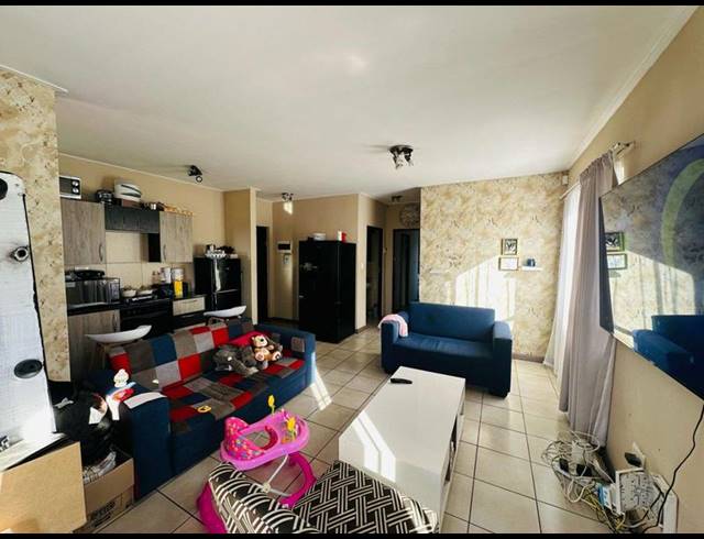 2 BEDROOM APARTMENT FOR SALE IN JACKAL CREEK GOLF ESTATE